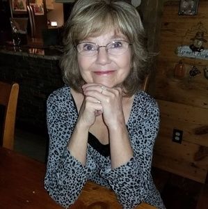 Meet your Posher, Rita